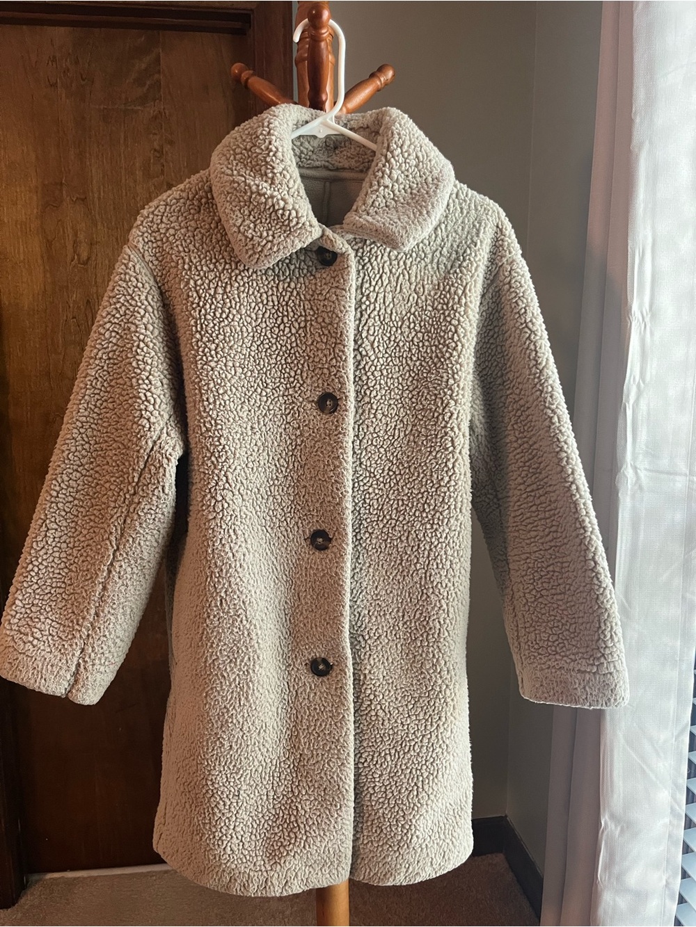 Uniqlo Beige Teddy Coat with Button Front